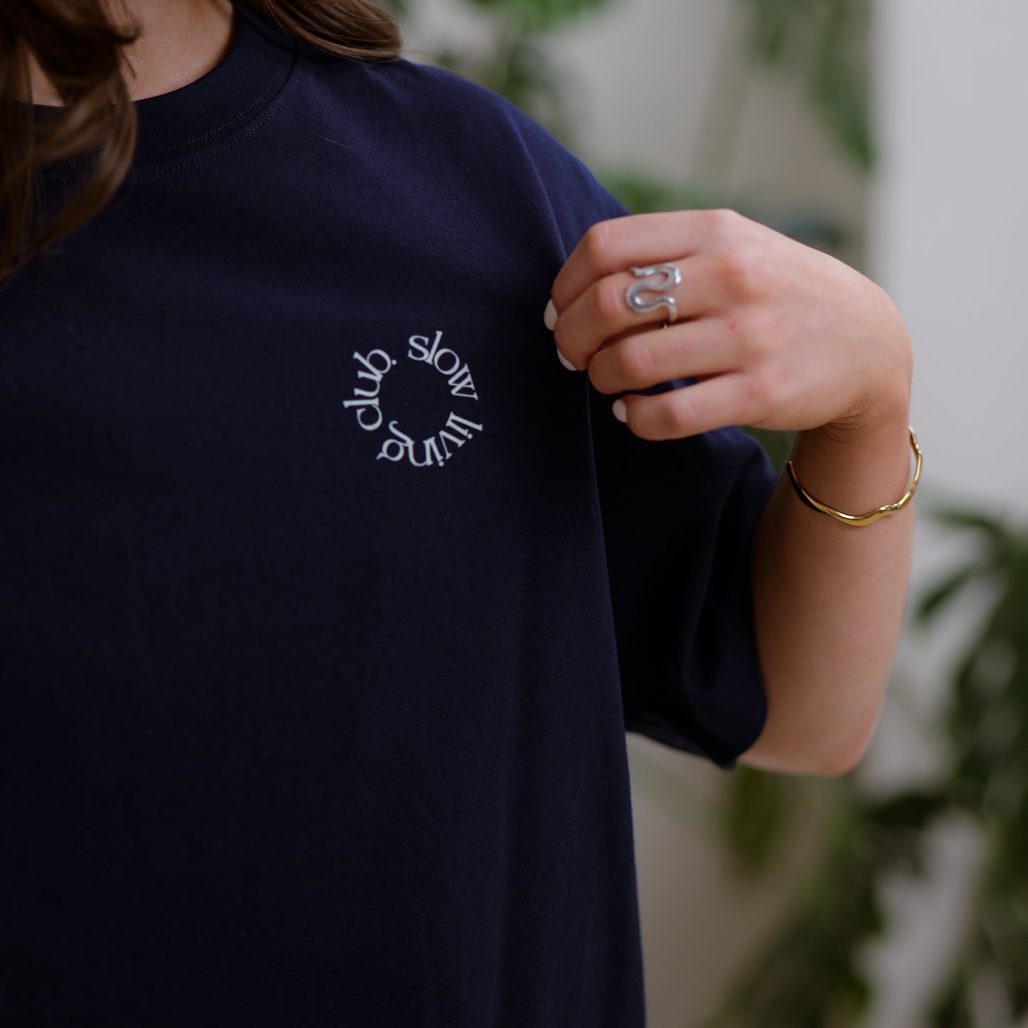 navy oversized tee